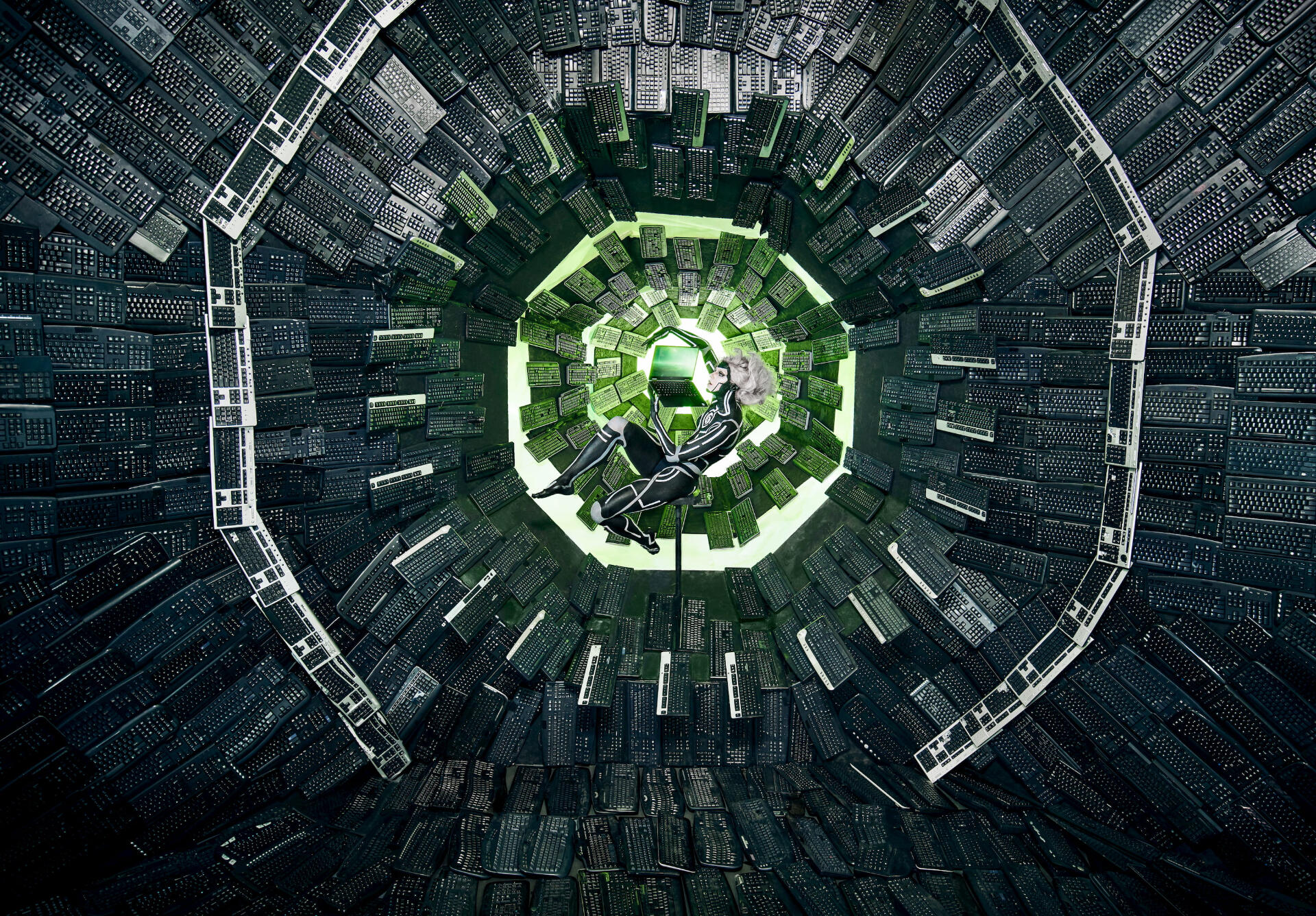 E-Waste sculptures made from 4,100 lbs of electronic waste