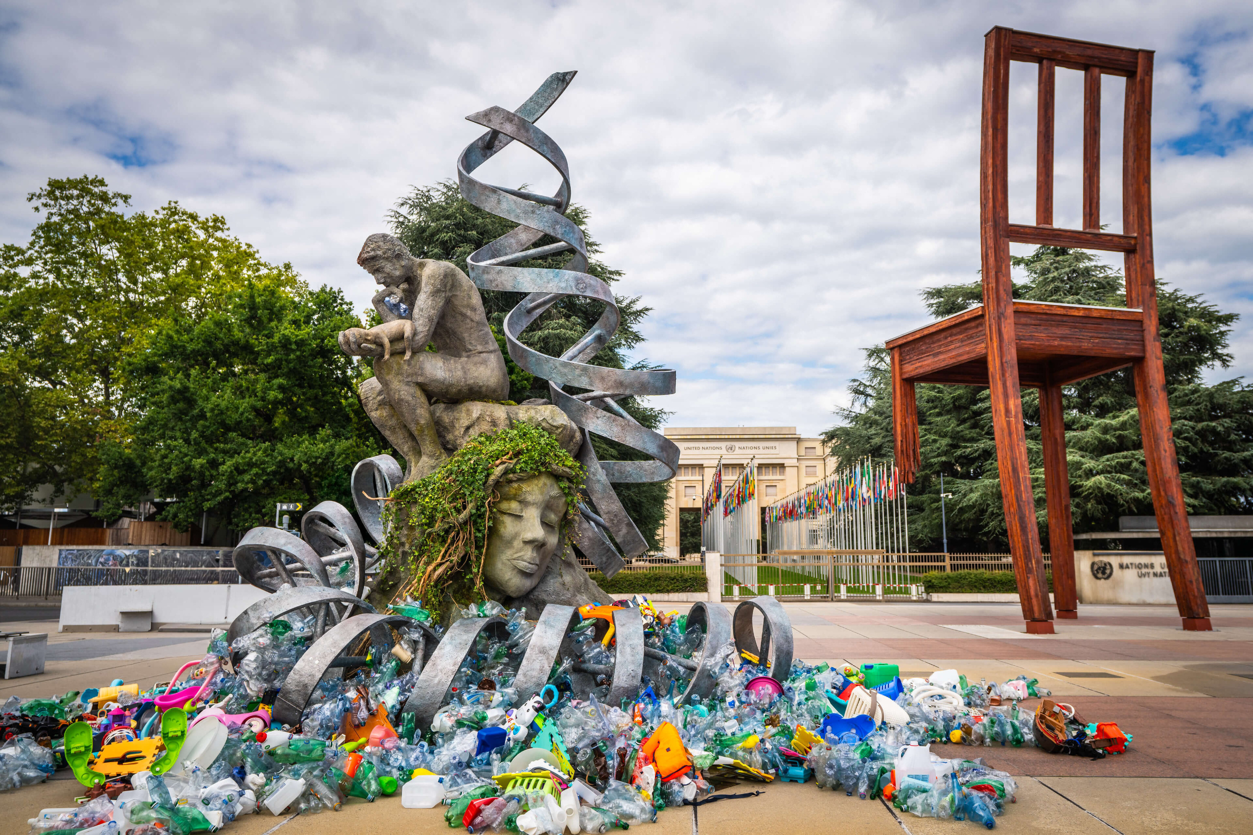 Thinker's Burden at the UN in Geneva